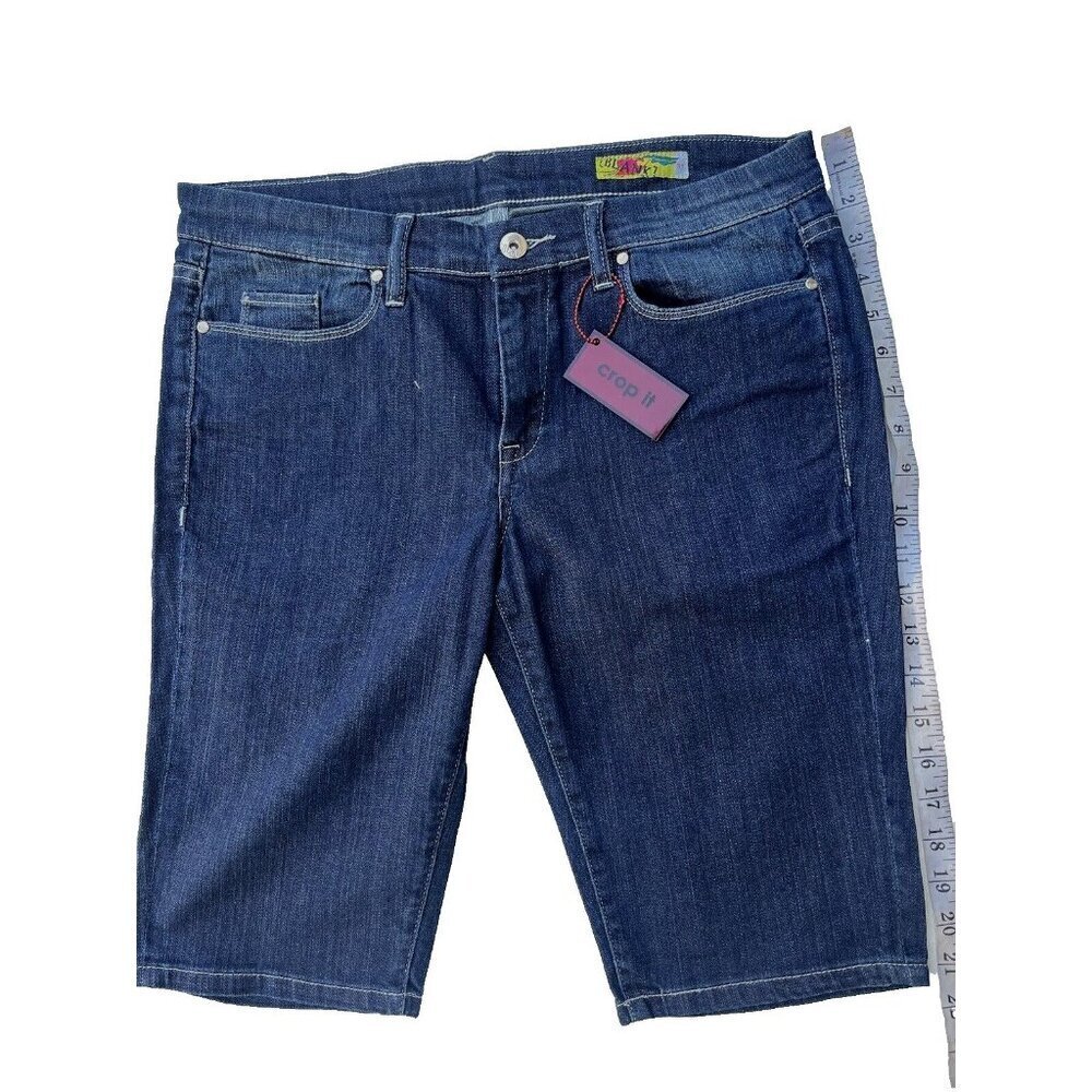 Blank NYC Women’s Blue Denim Bermuda Shorts Size 31 Cropped Mid Rise Stretch NWT - Picture 3 of 10